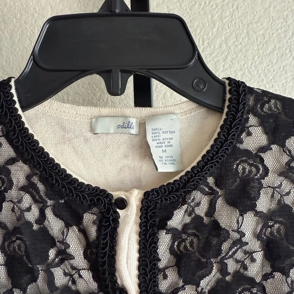 Black Floral Lace Sheer Cardigan Medium Long Sleeve Lightweight Romantic Top - Picture 4 of 9